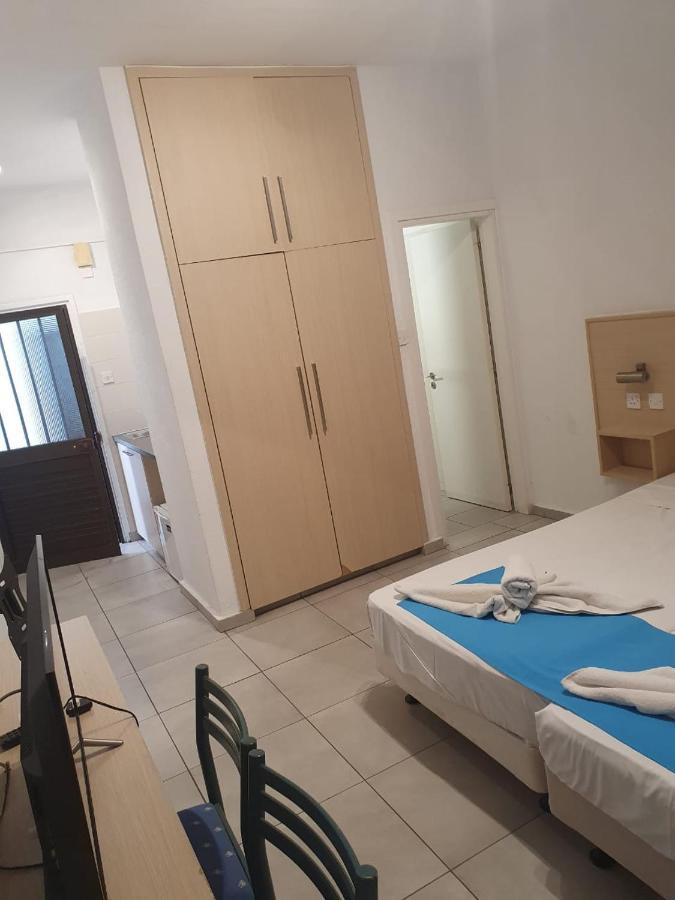 Sea Cleonapa Mandali Aparthotel Ayia Napa Exteriör bild